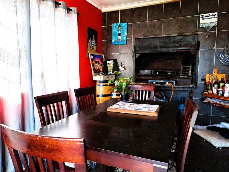 4 Bedroom Property for Sale in Protea Village Western Cape